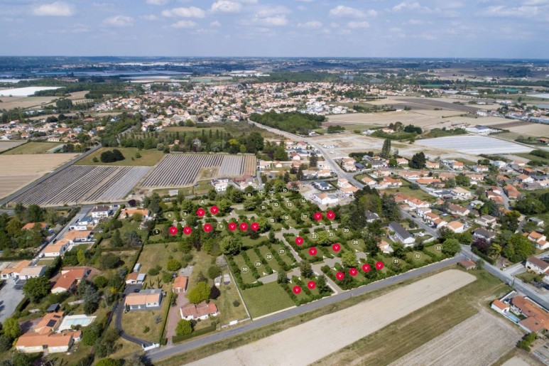 Terrain  - LE HAMEAU DE LA ROBINIERE