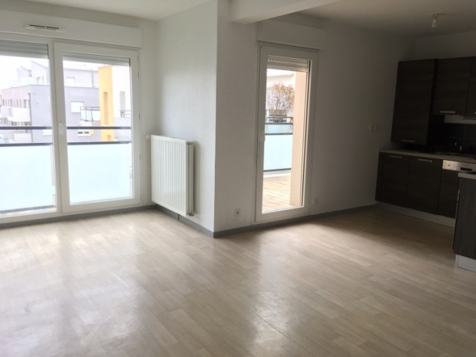 Appartement à louer 3 pièces - 64 m²