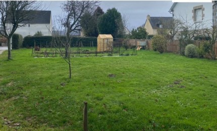 Terrain constructible à vendre à Plouër-sur-Rance