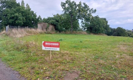 Terrain constructible à vendre à Dinan